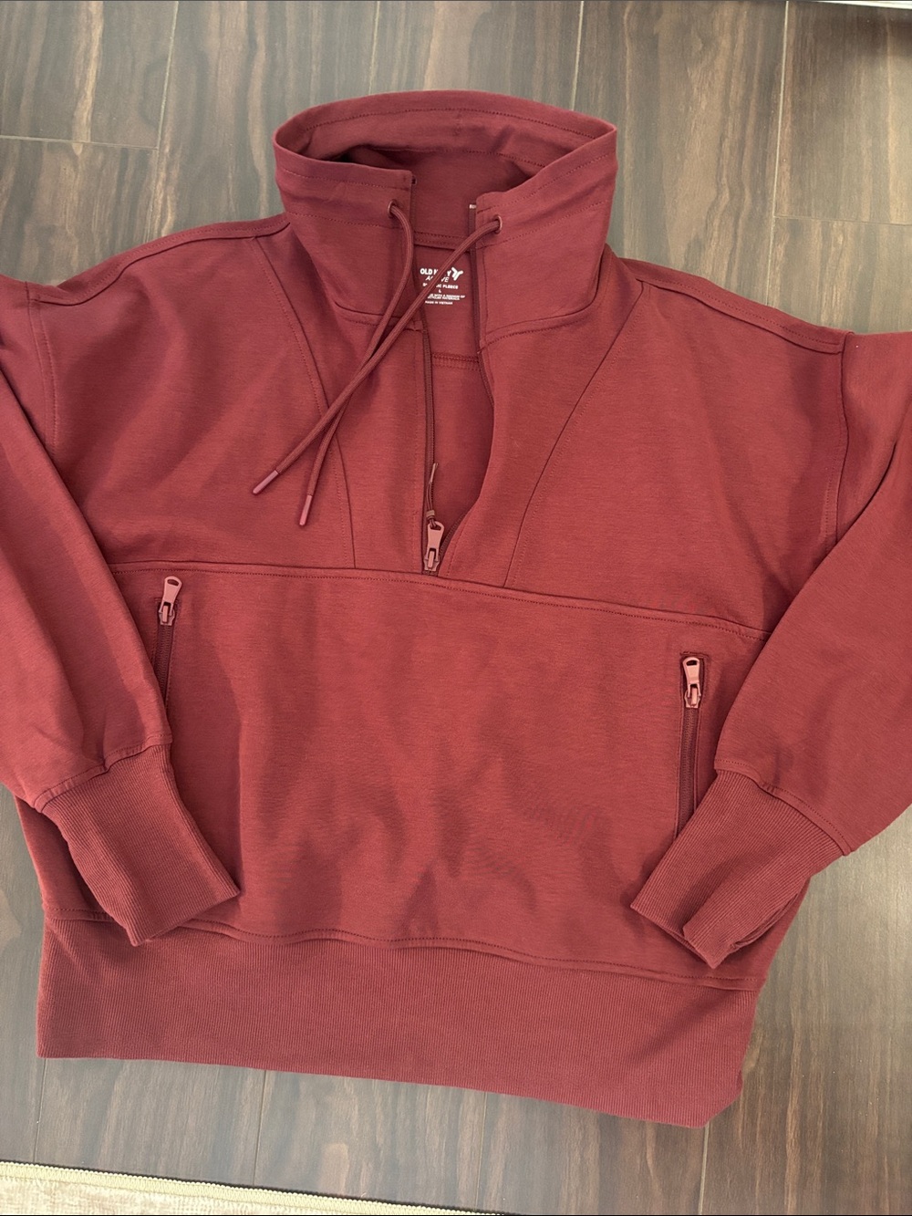 Old Navy Active Dynamic Fleece Half-Zip Pullover Sweater - Burgundy